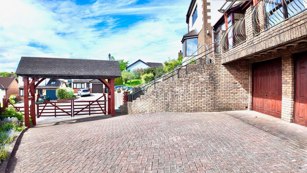 Aspen Avenue, Blackwood, NP12