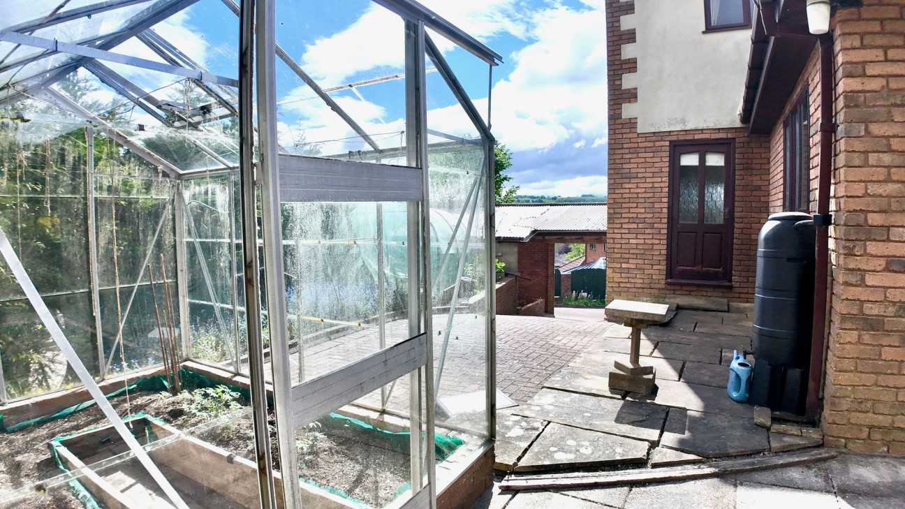 Aspen Avenue, Blackwood, NP12