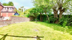 Aspen Avenue, Blackwood, NP12