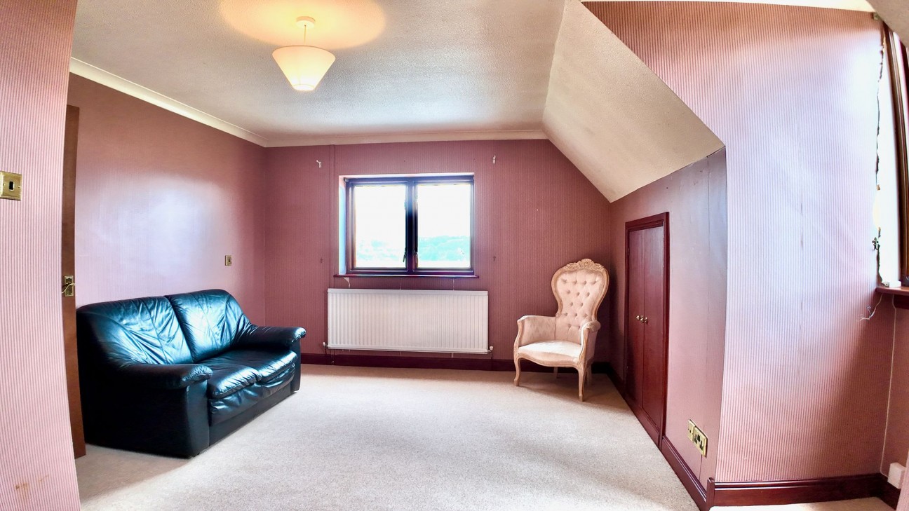 Aspen Avenue, Blackwood, NP12