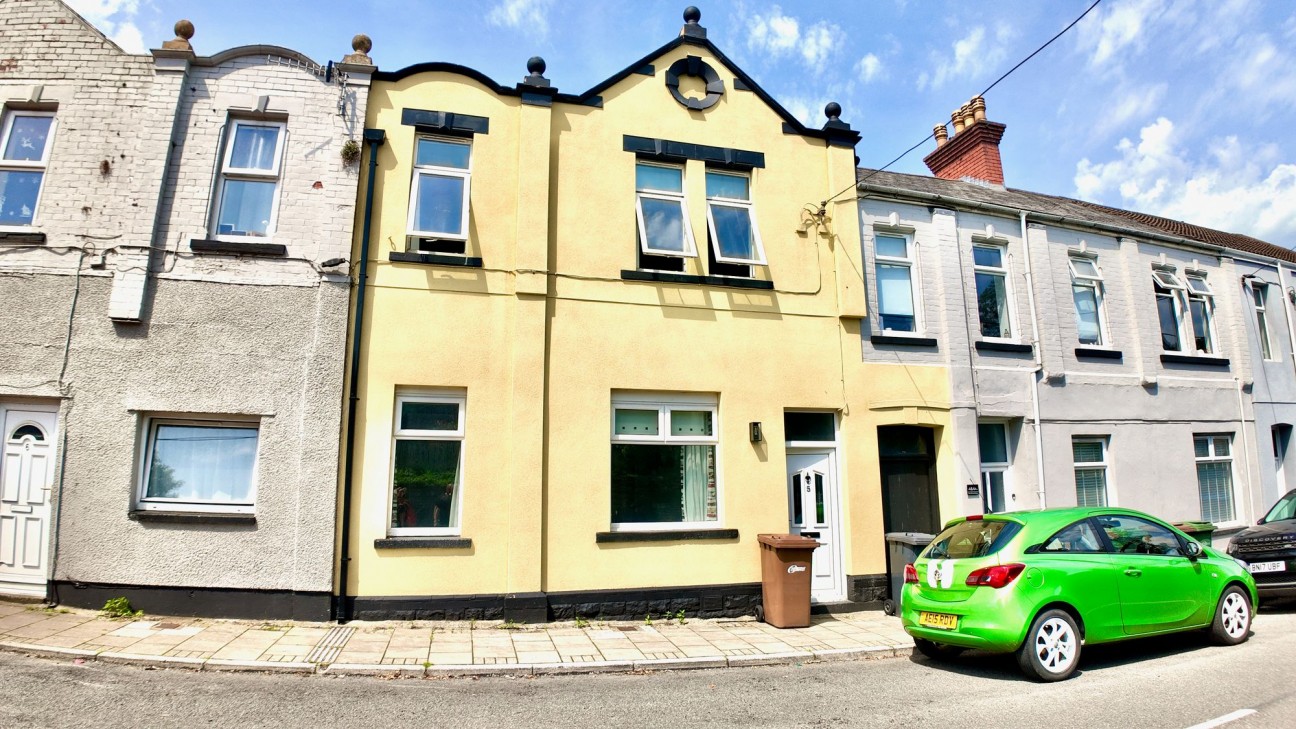 Pengam, Blackwood, NP12