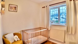 Tir-Berllan, Oakdale, NP12