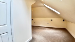 Hall Street, Blackwood, NP12