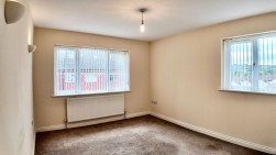 Hall Street, Blackwood, NP12