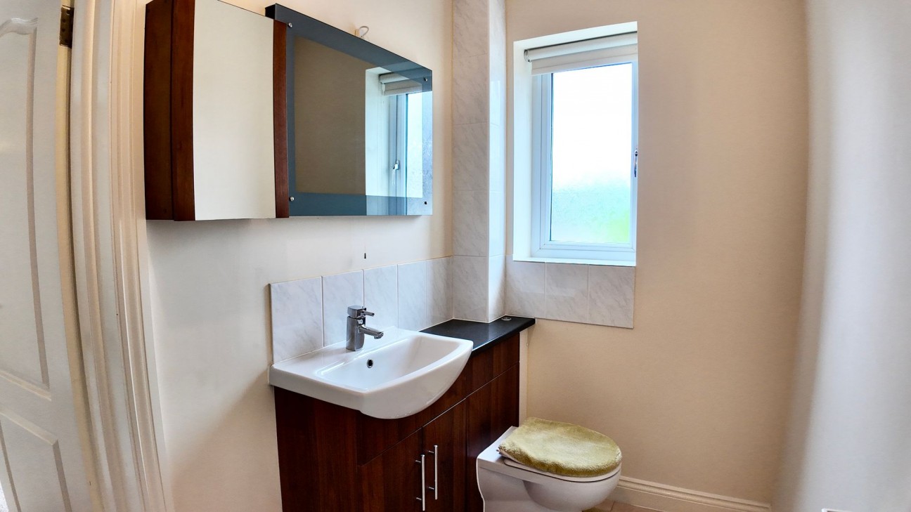 Hall Street, Blackwood, NP12