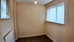 Hall Street, Blackwood, NP12