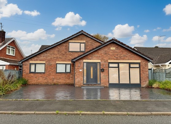 Fairfield, Penperlleni, NP4