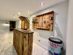 Fairfield, Penperlleni, NP4