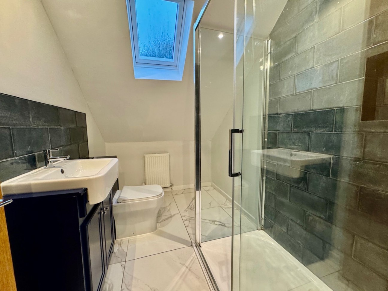 Fairfield, Penperlleni, NP4