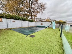 Fairfield, Penperlleni, NP4