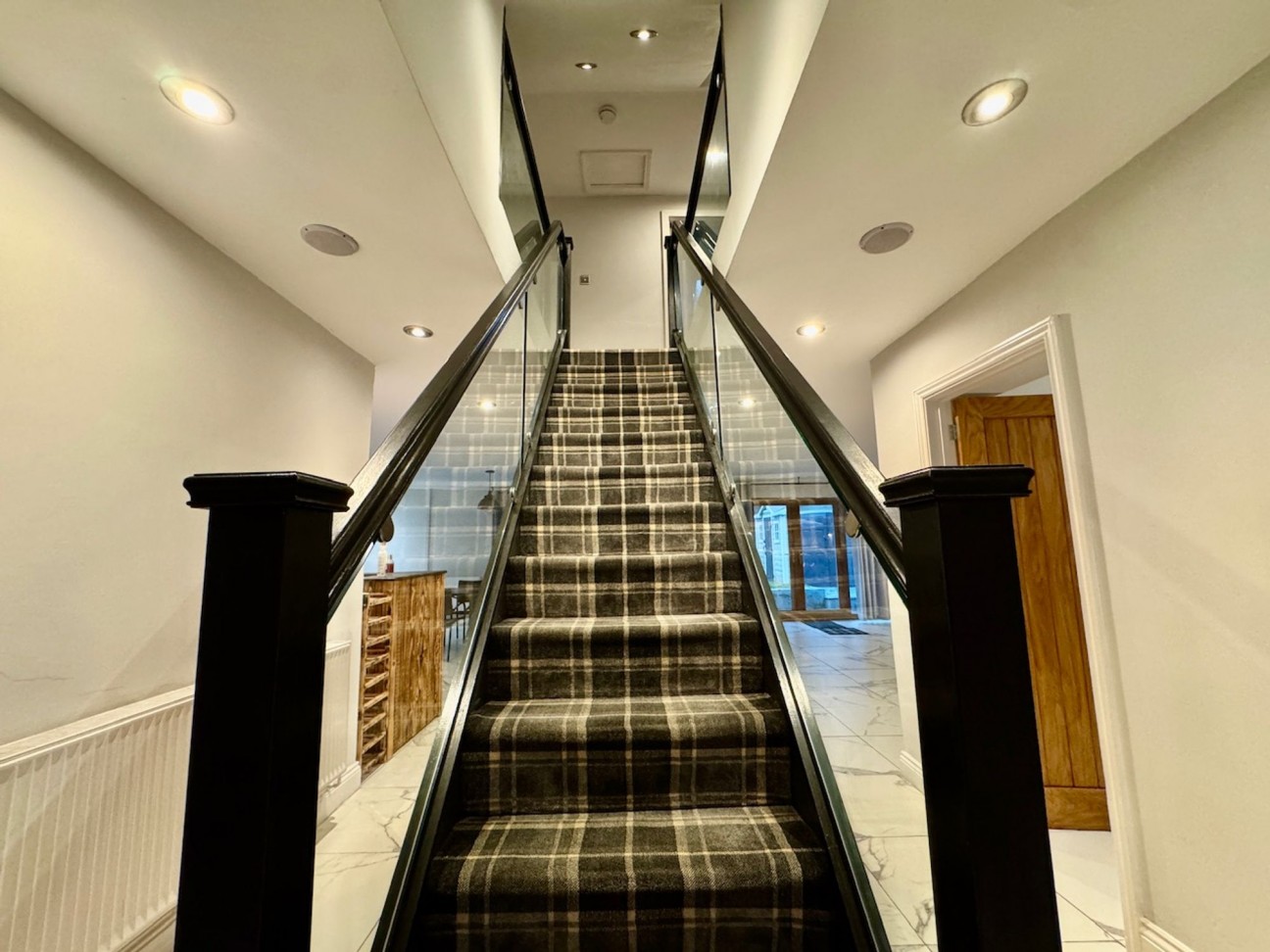 Fairfield, Penperlleni, NP4