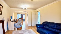 Bryn Derw, Blackwood, NP12