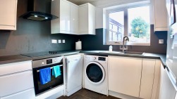 Bryn Derw, Blackwood, NP12