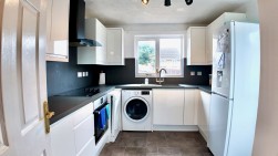 Bryn Derw, Blackwood, NP12