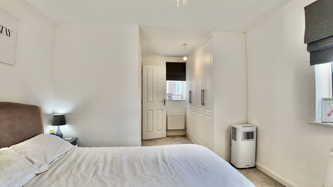 Cae'r Garreg, Oakdale, NP12