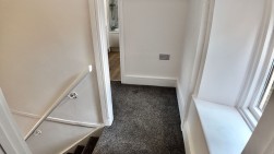 Queens Road, Elliots Town, NP24