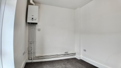 Queens Road, Elliots Town, NP24