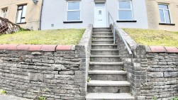 Queens Road, Elliots Town, NP24