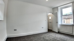 Queens Road, Elliots Town, NP24