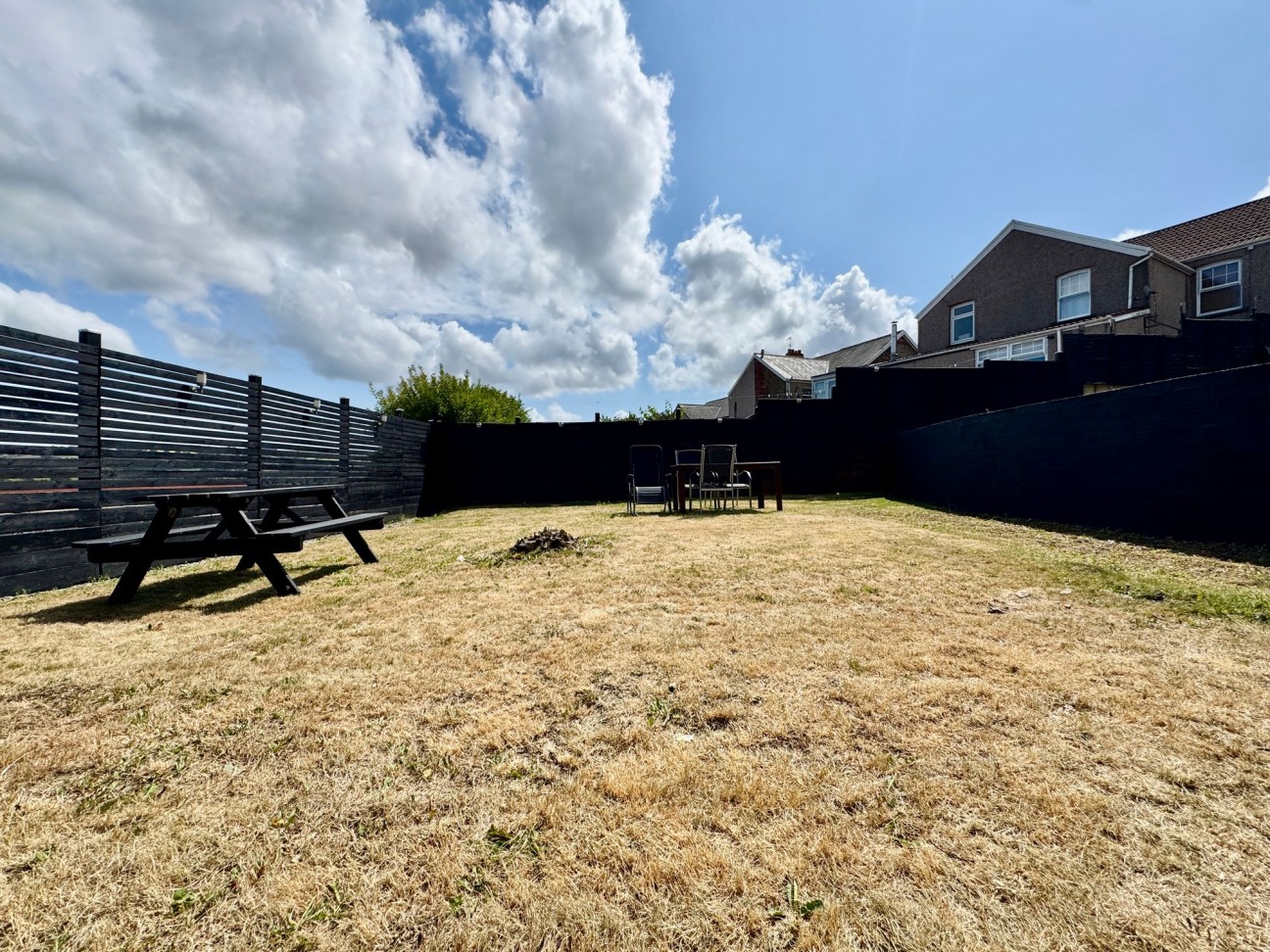 Cefn Road, Blackwood, NP12