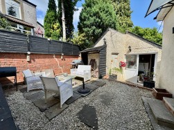 Cefn Road, Blackwood, NP12