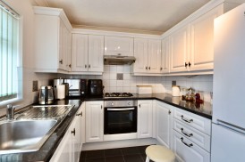 Cwm Farm Road, Six Bells, NP13