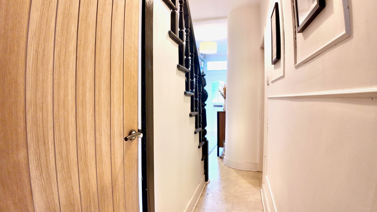 Gordon Road, Blackwood, NP12