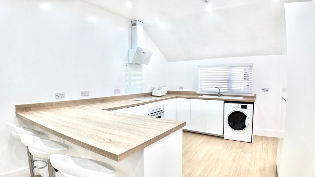 Gordon Road, Blackwood, NP12