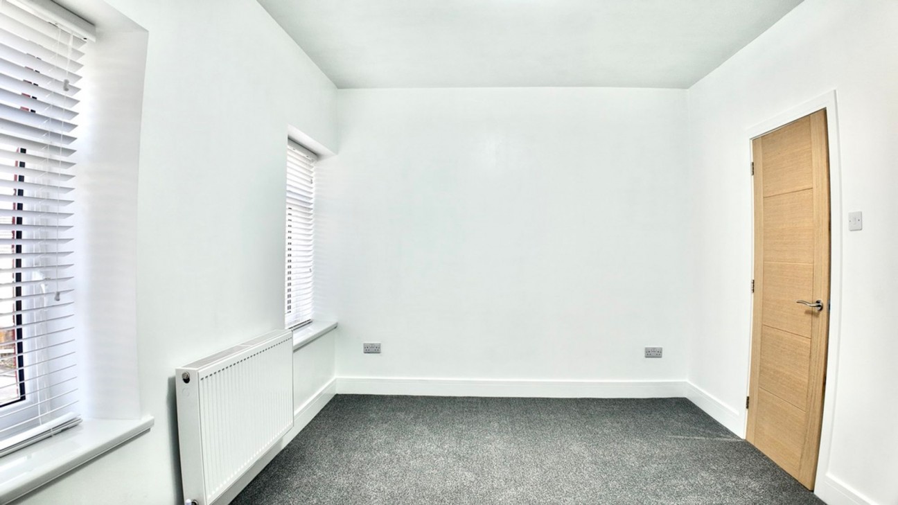 Gordon Road, Blackwood, NP12