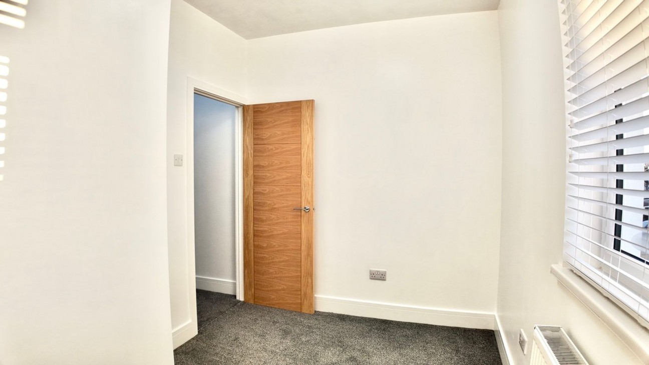 Gordon Road, Blackwood, NP12