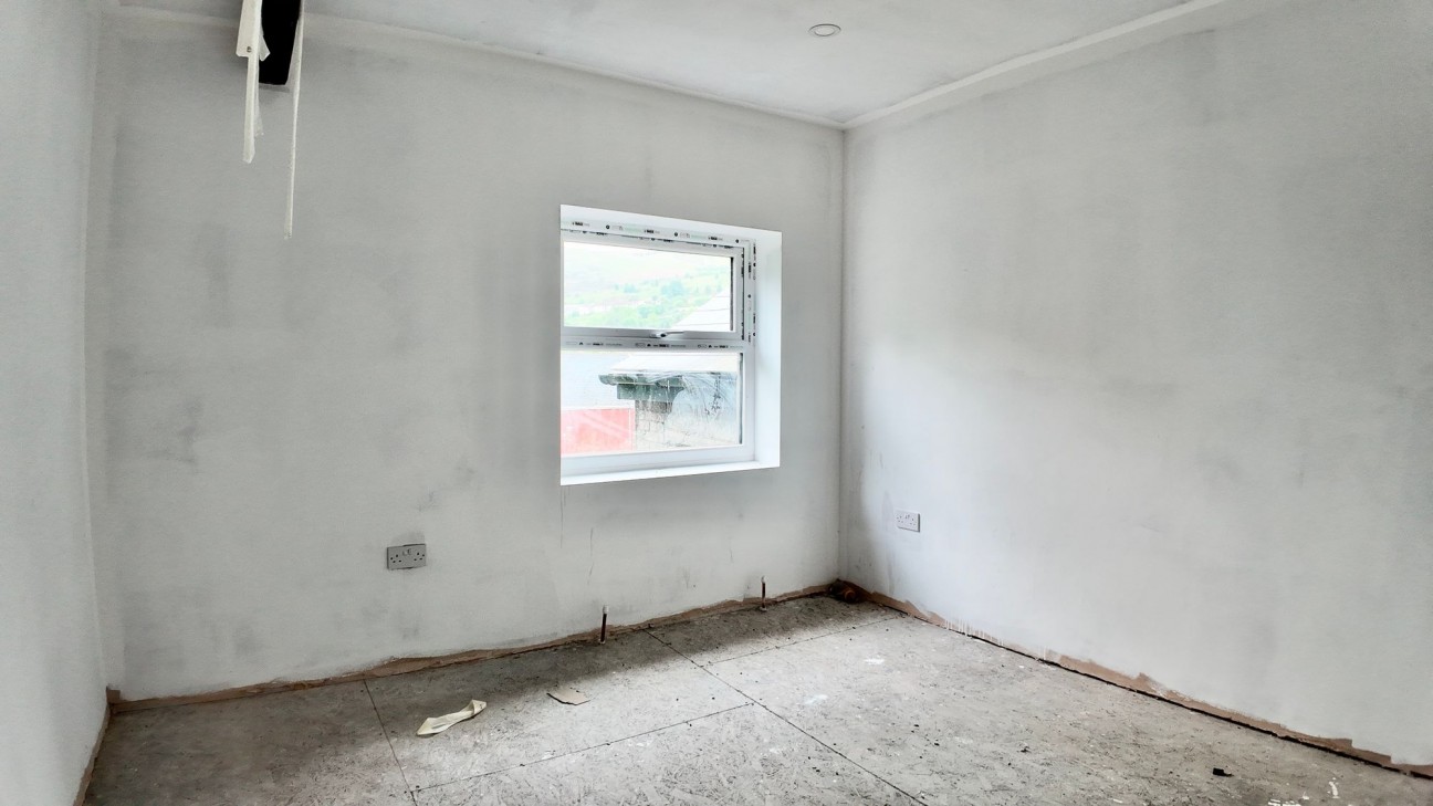 Station Terrace, Brithdir, NP24