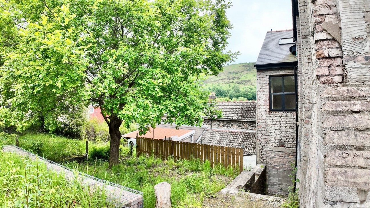 Station Terrace, Brithdir, NP24