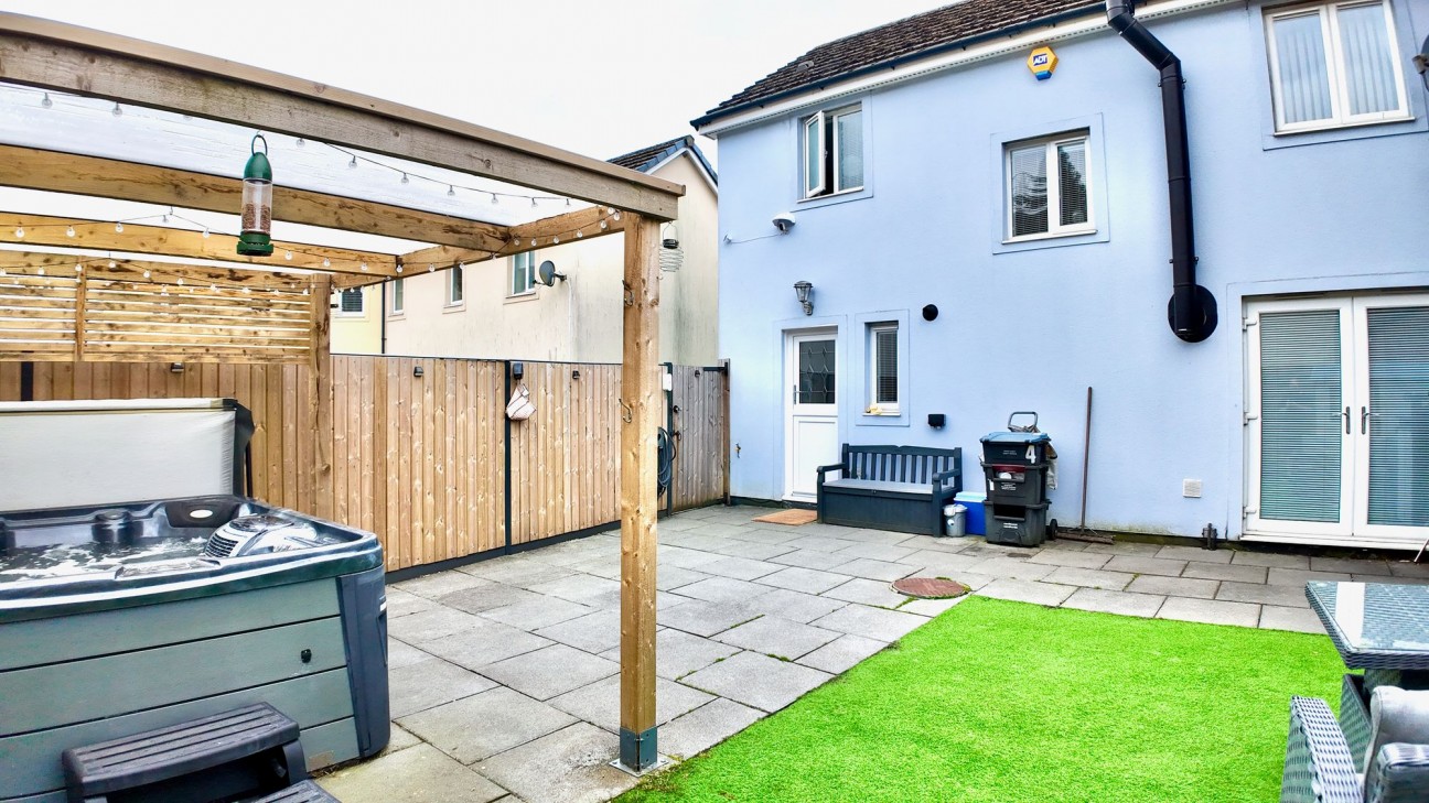 Clos Gwaith Dur, Ebbw Vale, NP23