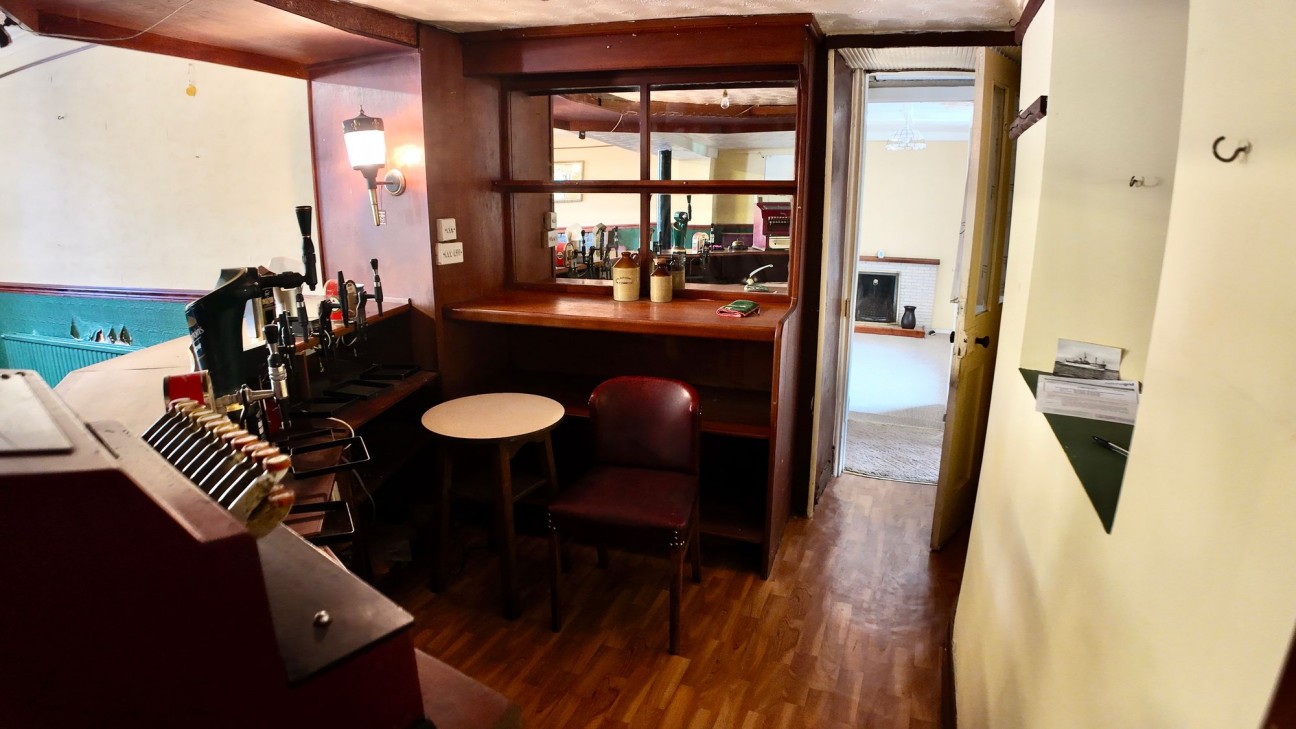 Manmoel, Blackwood, NP12