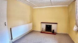 Manmoel, Blackwood, NP12