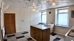 Manmoel, Blackwood, NP12