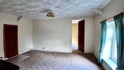 Manmoel, Blackwood, NP12