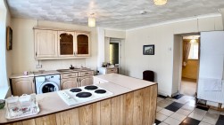 Manmoel, Blackwood, NP12