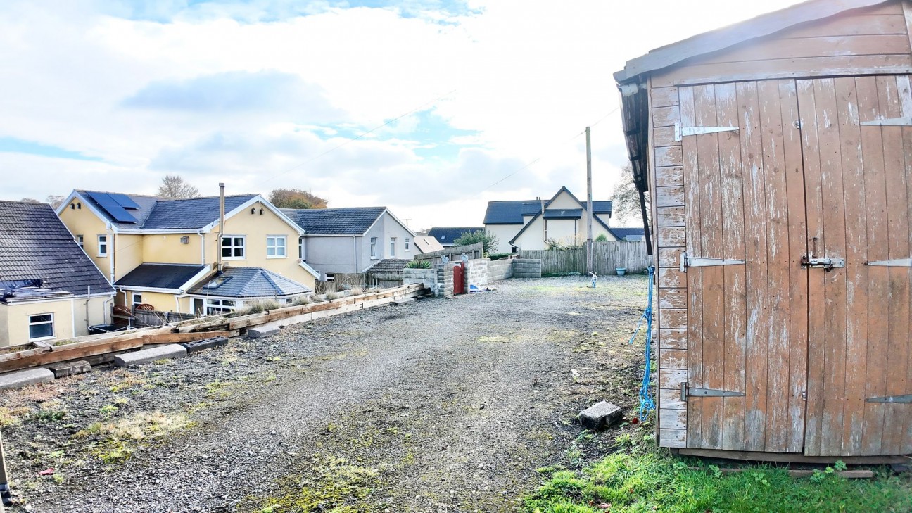 Manmoel, Blackwood, NP12