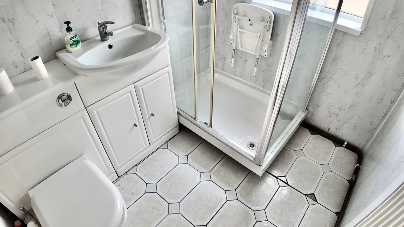 Manmoel, Blackwood, NP12