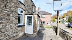 Manmoel, Blackwood, NP12