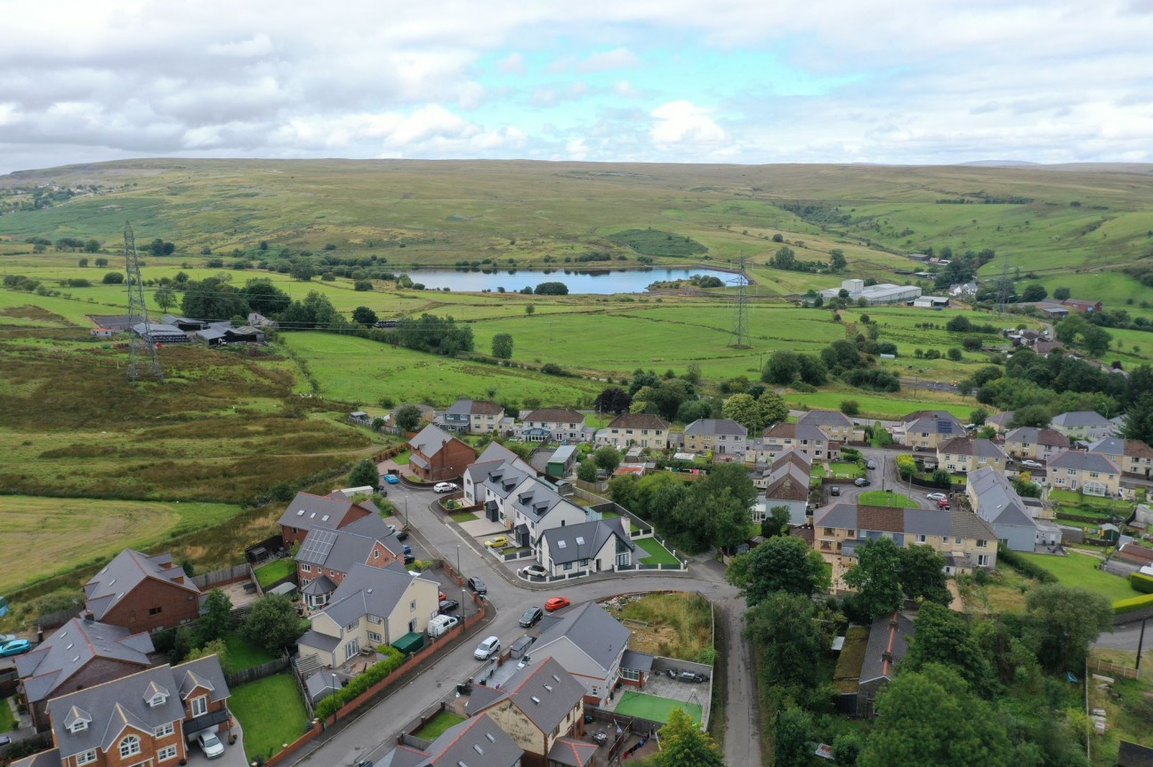 Maes Morgan, Nantybwch, NP22