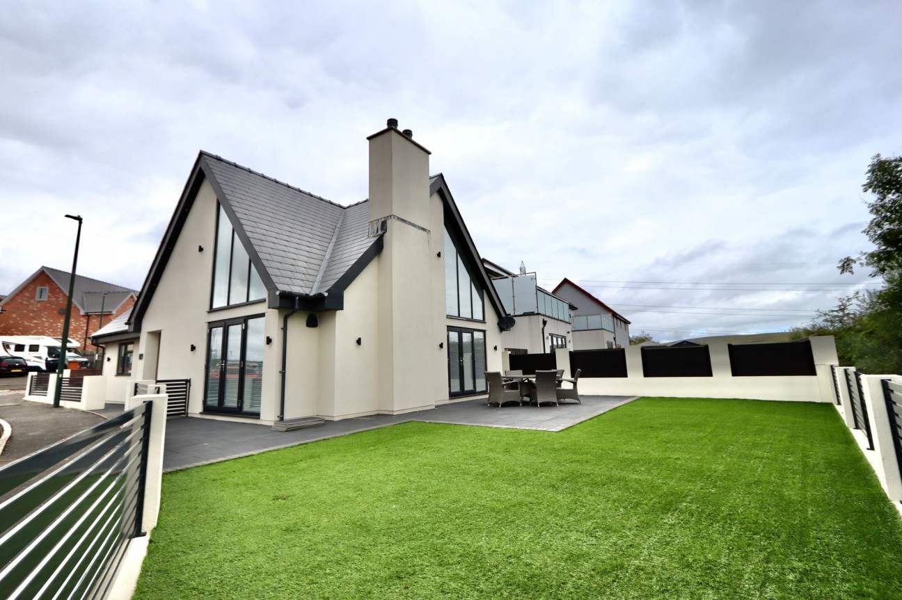 Maes Morgan, Nantybwch, NP22