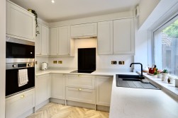 Wood View, Crumlin, NP11