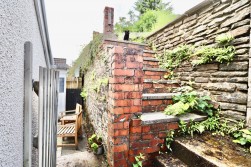 Wood View, Crumlin, NP11