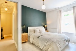 Wood View, Crumlin, NP11