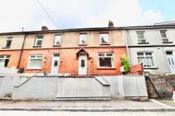 Wood View, Crumlin, NP11