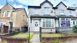 Cefn Fforest Avenue, Cefn Fforest, NP12
