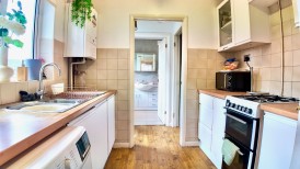 Cefn Fforest Avenue, Cefn Fforest, NP12