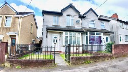 Cefn Fforest Avenue, Cefn Fforest, NP12